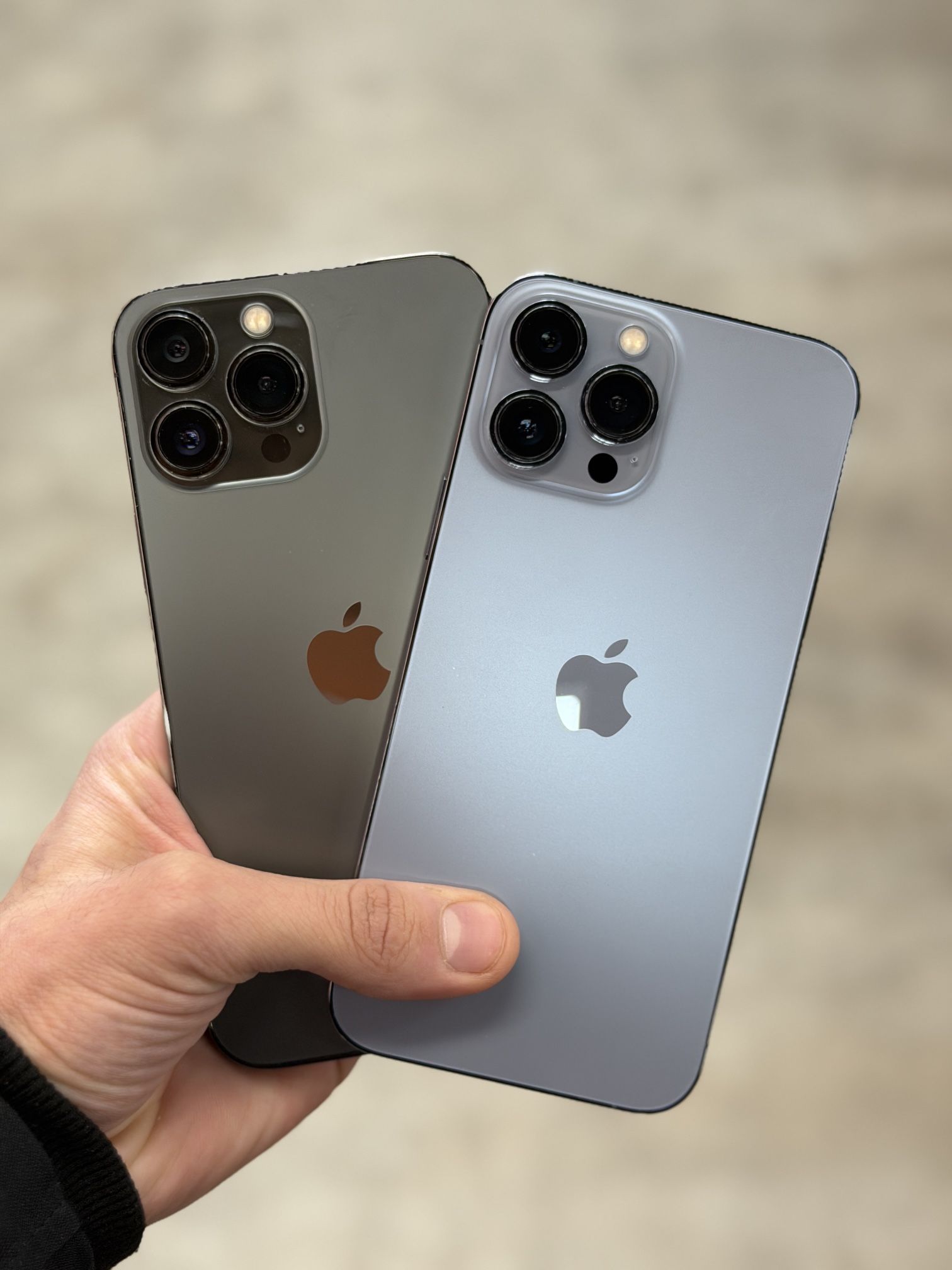 iPhone 13 Pro Max - Unlocked For All Carriers 