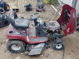 Craftsman DLT 3000 riding mower