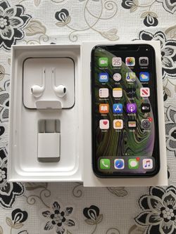iPhone XS Unlocked