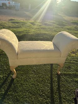 Upholstered Damask Bench with Rolled Arms