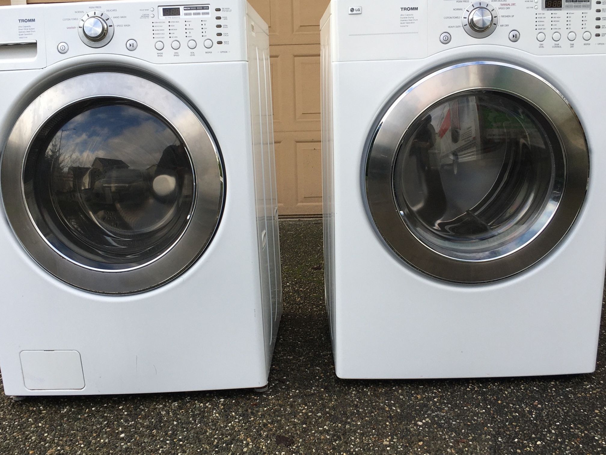 LG Tromm Washer And Dryer Set