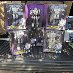 Megatron Decepticon Commander Figure 