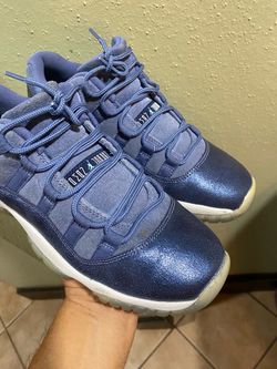 Air Jordan 11 Retro Low Blue Moon Authentic Size 6.5Y/Women's Sz 8