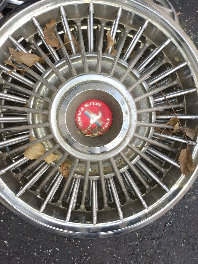 Ford Mustang Hubcaps for Sale in San Antonio, TX OfferUp