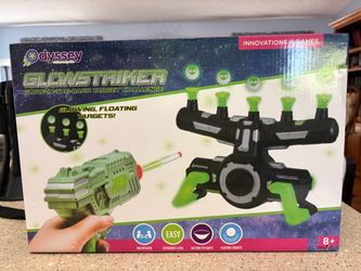 Odyssey GLOWSTRIKER “Glow In the Dark” Target Game