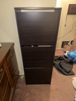 Bissia shoe cabinet 3 compartment
