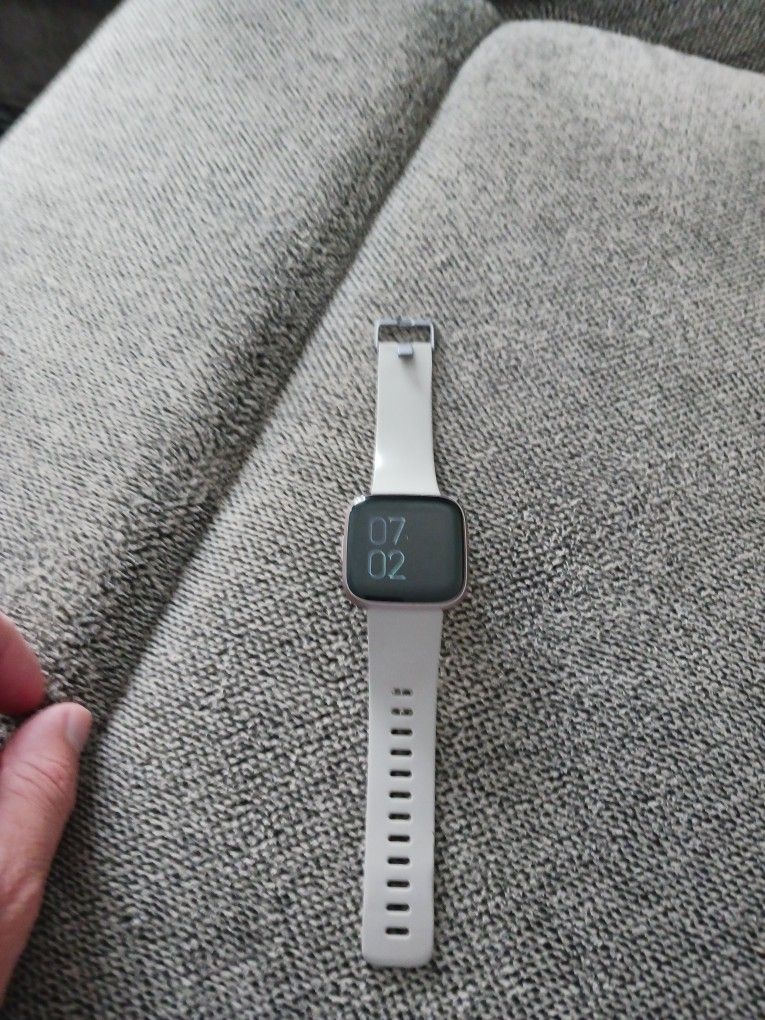 Fitbit Versa Watch Charger Included