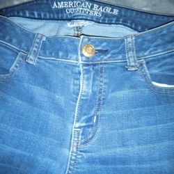 Ladies American Eagle Jeans