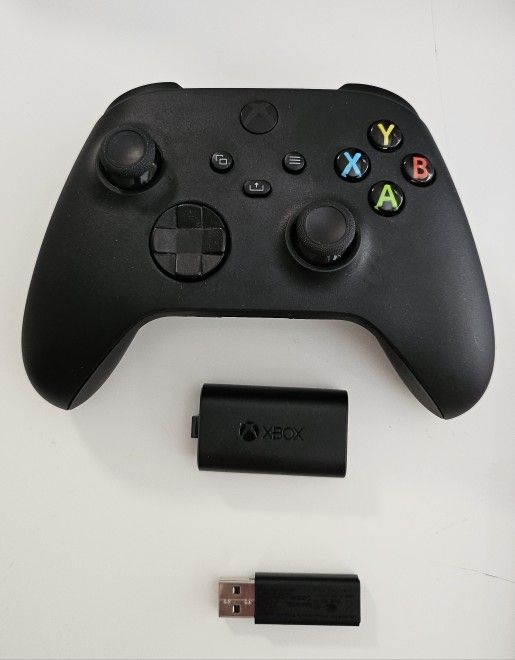 Xbox Wireless Controller With Battery Pack & Receiver