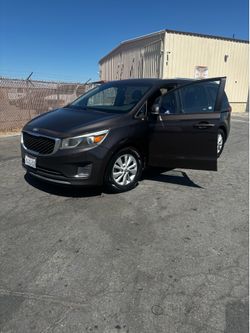 2016 Kia Sedona