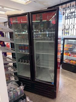 Commercial 2-Door Glass Refrigerator / Cooler –  $500 OBO
