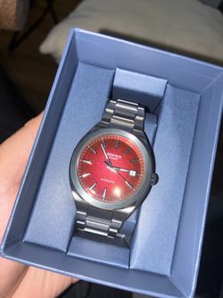Casio EFK 200 RED