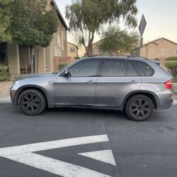 2008 BMW X5 V8