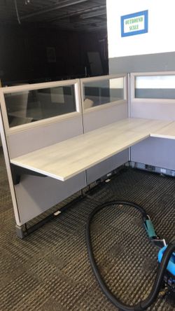 AO2 Herman Miller cubicles used with power