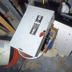 GE General Duty Safety Switch