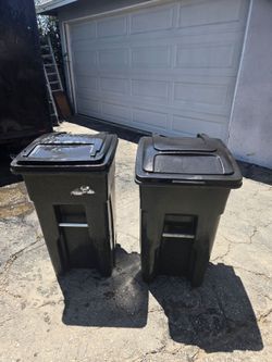 Heavy duty rolling trash cans 32 gallon