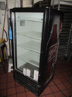 True Mfg. Co. Coca-Cola Wrapped Beverage Merchandiser