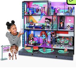LOL Surprise OMG House Of Surprises Real Wood Doll House 