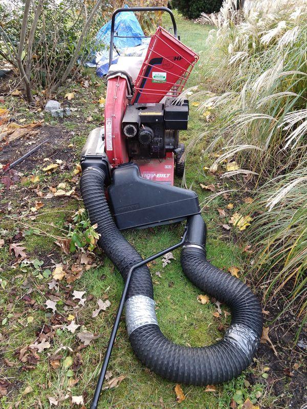 toro yard vacuum