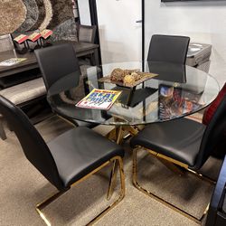 Glass Top Dining Set! $699 🖤🔥 More Colors Available!