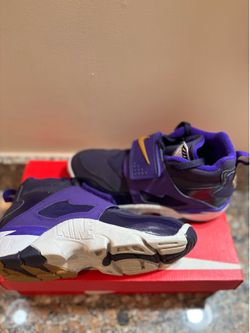 Nike Air Diamond Turf 2 09 GS 'Purple Dynasty' SIZE 6Y