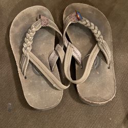 Rainbow Sandals Size 9/10