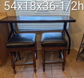 Table with stools