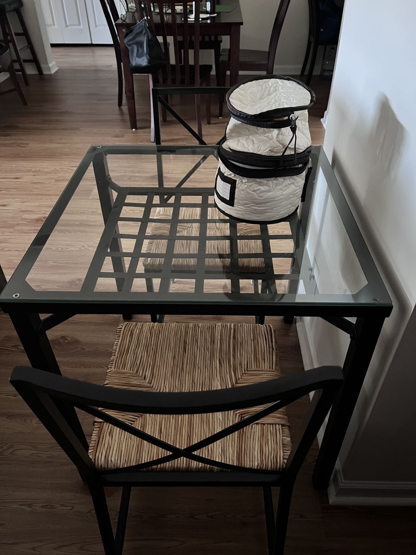 Square Table 28.5inch x 28.5inch, with 2 Chairs