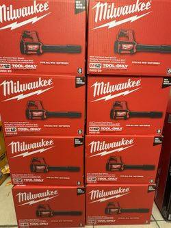 Milwaukee M12 Compact Blower 
