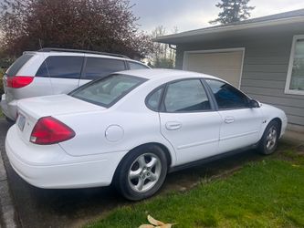 2000 Ford Taurus