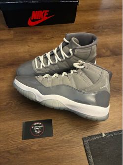 Jordan 11 cool grey Sz 9.5