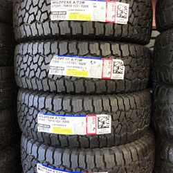 SET OF FOUR NEW TIRES LT 265 /75 R16