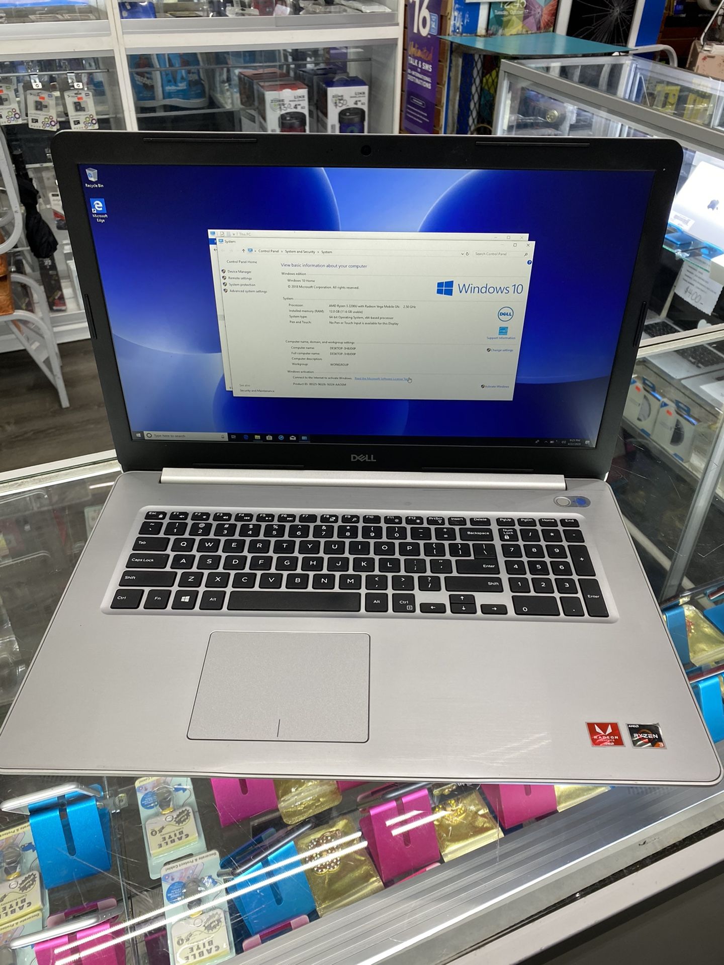 DELL LAPTOP 17” Inch. AMD RYZEN 3 2200U WITH RADEON/ VEGA MOBILE GFX 2.50GHZ $750