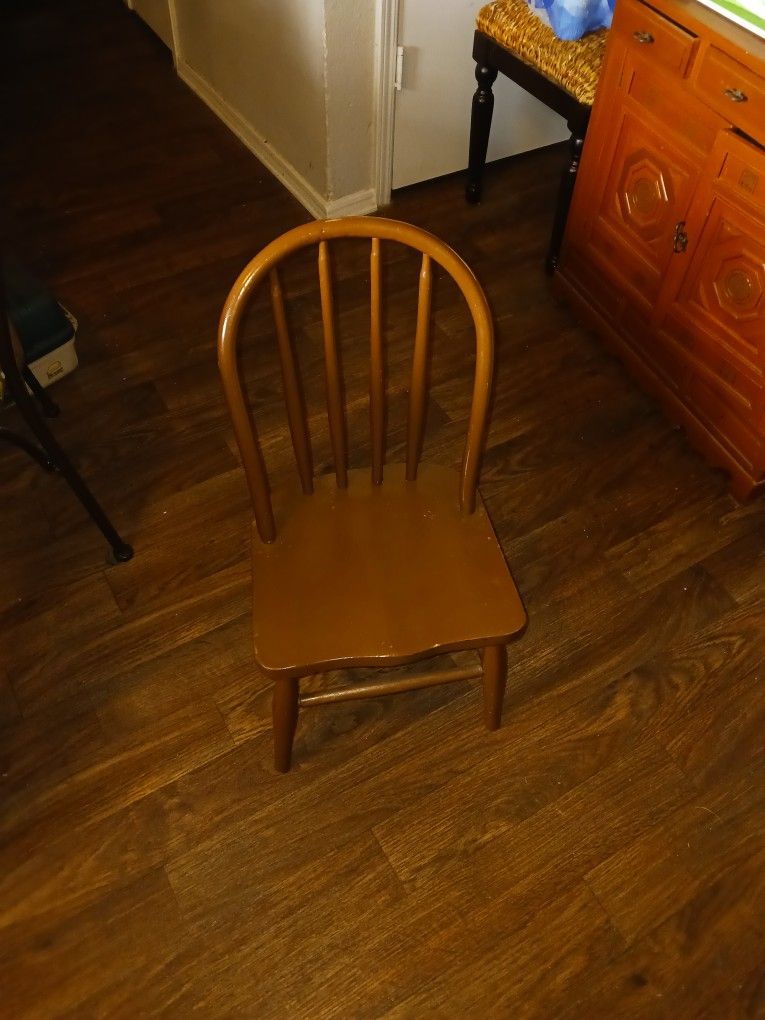 Nice Wooden Kids Chair