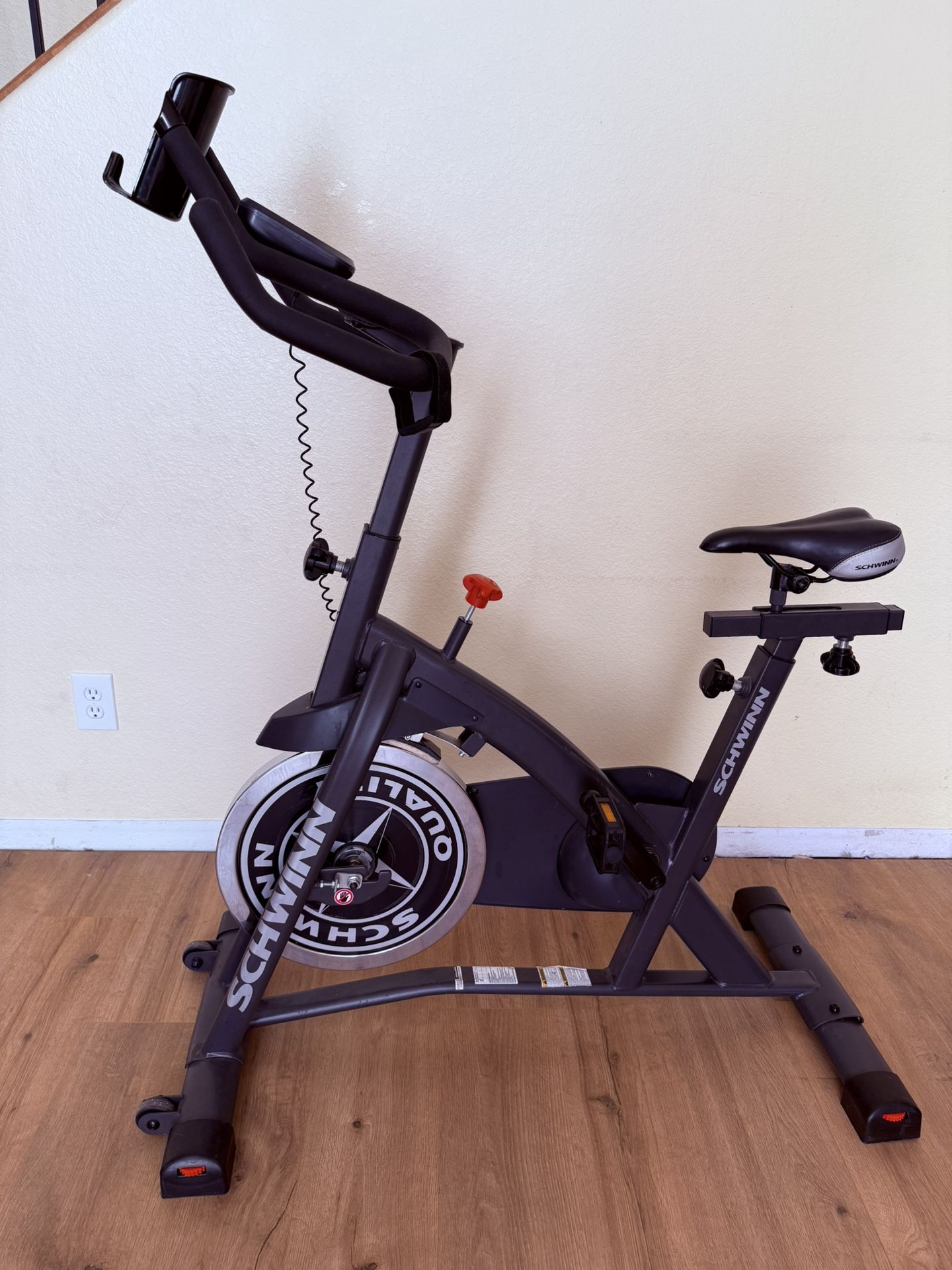 Schwinn IC2 cycling bike