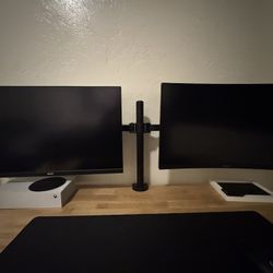 Double Monitor Setup
