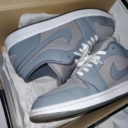 Jordan 1 Padded Leather Gray