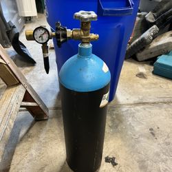 Helium Tank