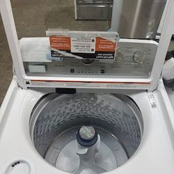 Maytag 4.7 Cu. Ft. White Agitator Top Load Washer with Extra Power and Pet Pro Option
