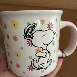 PEANUTS SNOOPY MUG 
