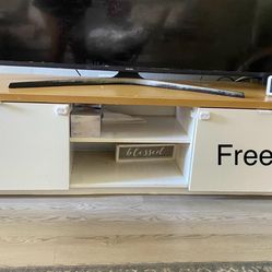 Stand Tv Free