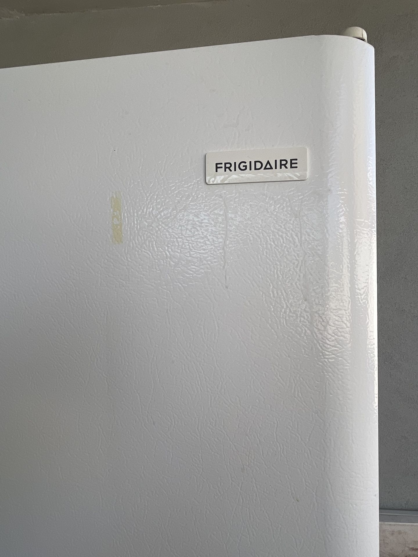 Frigidaire Refrigerator/Freezer