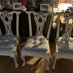 Shabby Chic Dining Chairs Set Of 4 W Matching Hutch