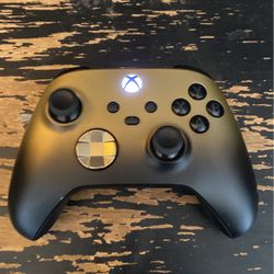 Xbox Series X Controller Gold Shadow