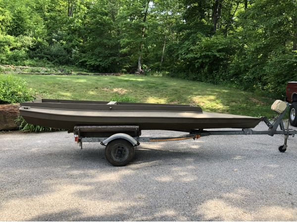 otter boat stealth 2000 with extra seat, motor mount