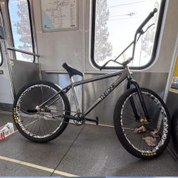 throne bike