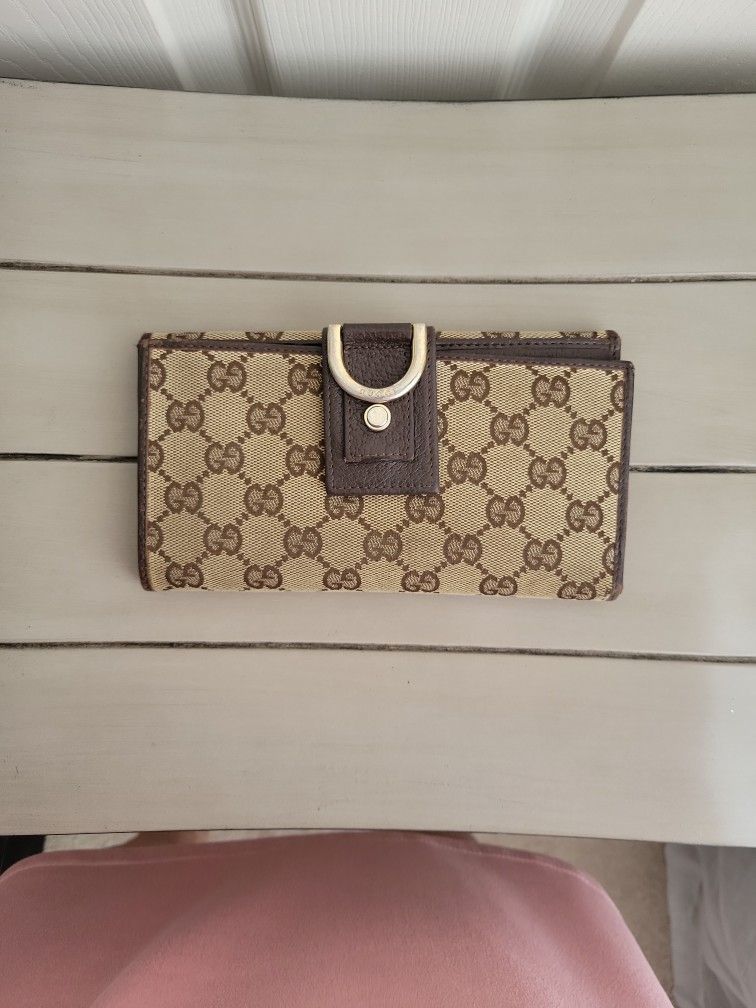 Designer Wallet