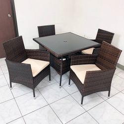 (Brand New) $250 (5-Piece) Wicker Dining Set Indoor Outdoor Patio Furniture 35x35” Glass Table w/ Umbrella Cutout, 4 Chairs