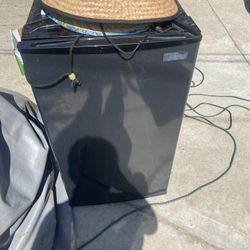 Mini Fridge
