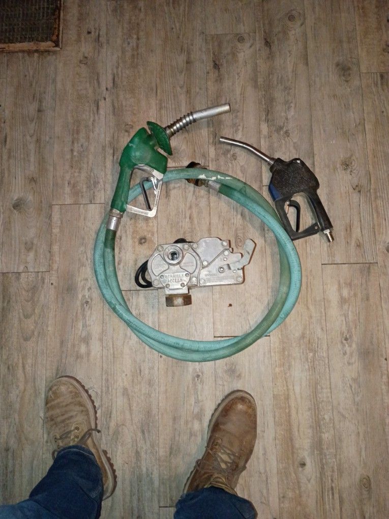 Diesel Pump 12v With Two Nozzles And Hose